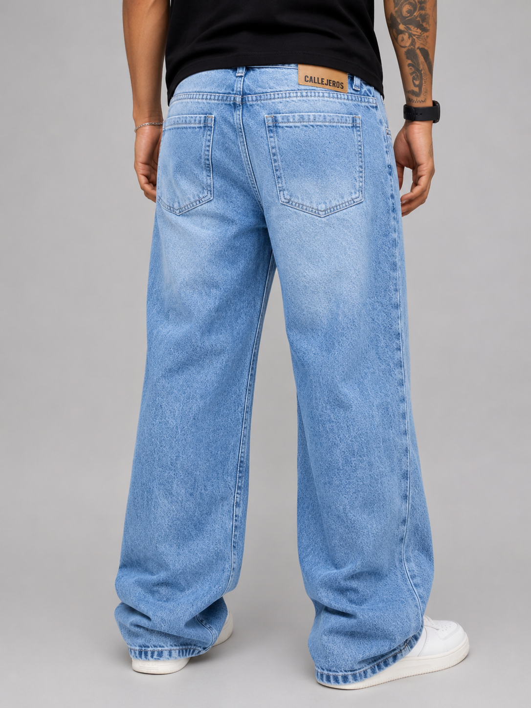 Jean Baggy Oversize Azul Claro Desgastado